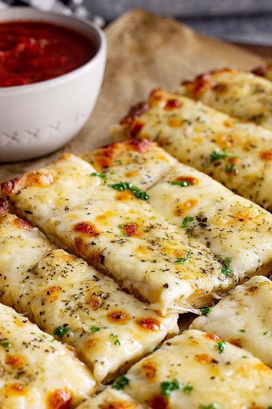 Cheesy bread sticks